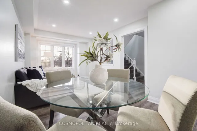 Additional image 5 of 125 Dunlop Crt