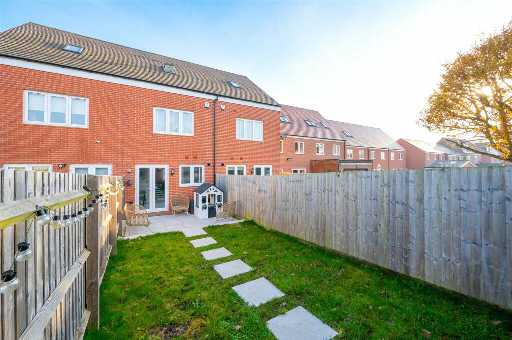 Additional image 15 of Shakespeare Close, St. Albans, Hertfordshire