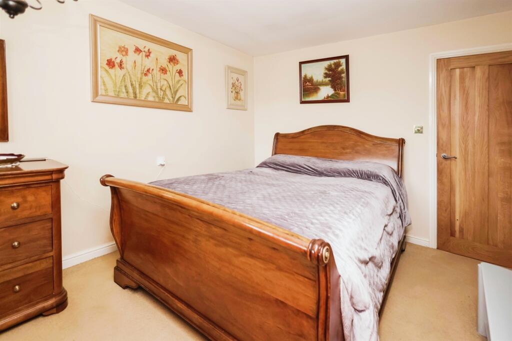 Additional image 11 of Macdonald Close, Tividale, OLDBURY