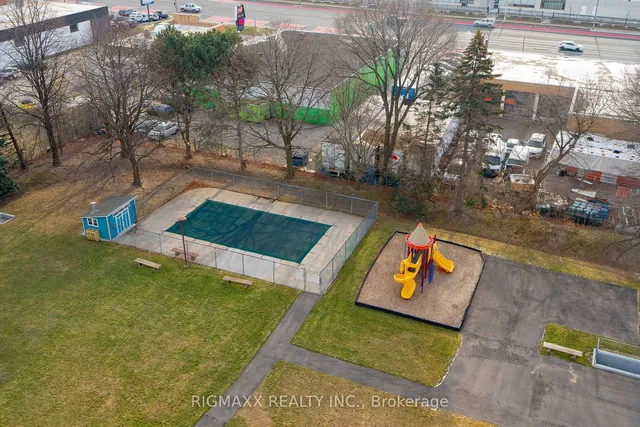 Additional image 36 of 121 TRUDELLE St Unit 1007