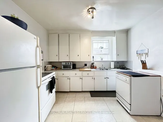 Additional image 8 of 78 Church St