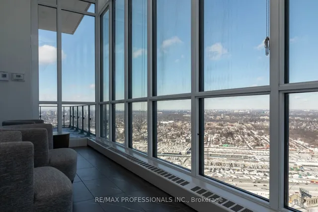 Additional image 31 of 10 Park Lawn Rd Unit 2504