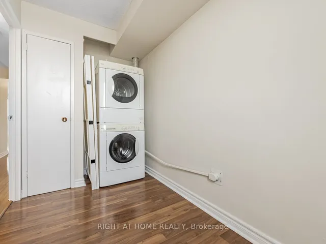 Additional image 23 of 5 Old Sheppard Ave Unit 403