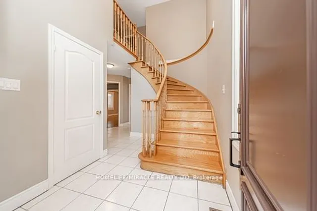 Additional image 3 of 26 National Cres