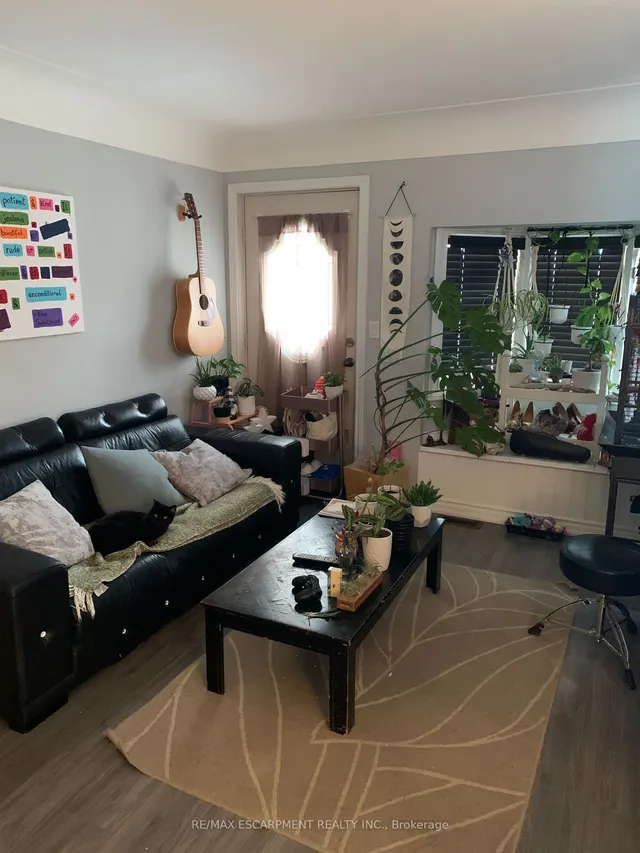 Additional image 4 of 61 Chester Rd