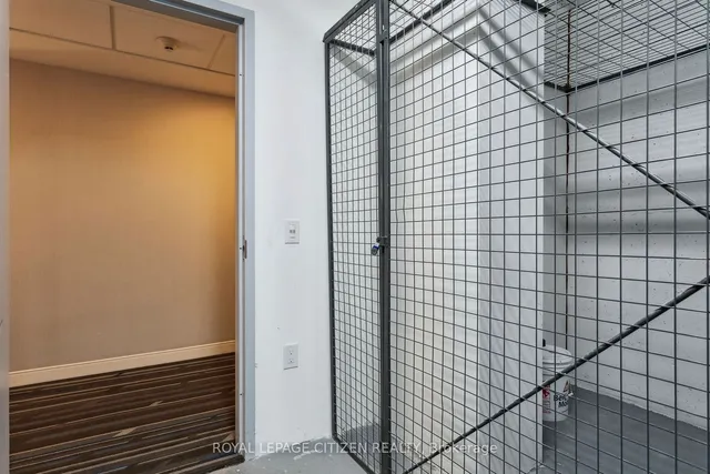 Additional image 39 of 2800 Keele St Unit 713