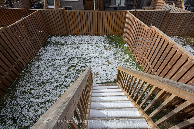 Additional image 37 of 25 Greenwich Ave