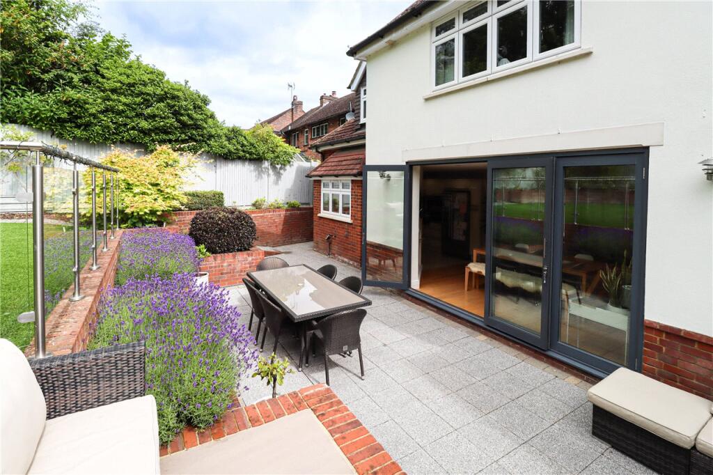 Additional image 17 of Park Rise, Harpenden, Hertfordshire, AL5