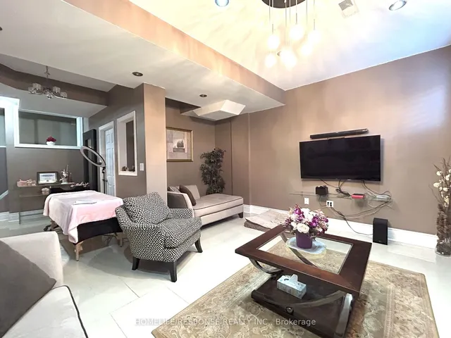 Additional image 31 of 19 RIVER ROCK Cres