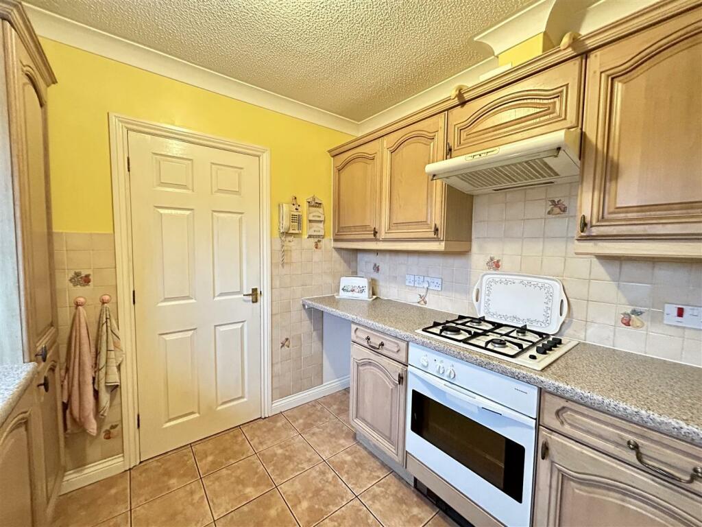 Additional image 2 of Spinners End Drive, Cradley Heath