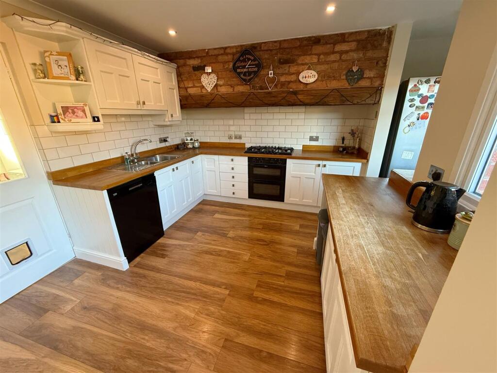 Additional image 7 of The Meadows, Bidford-on-Avon