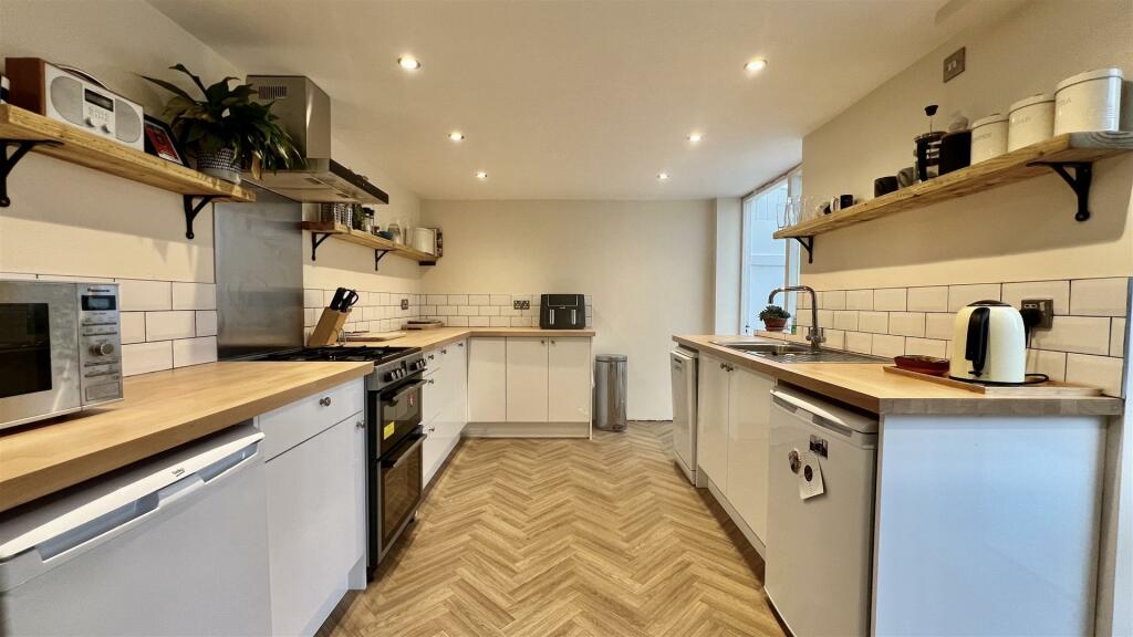 Additional image 12 of Huntlands Road, Halesowen