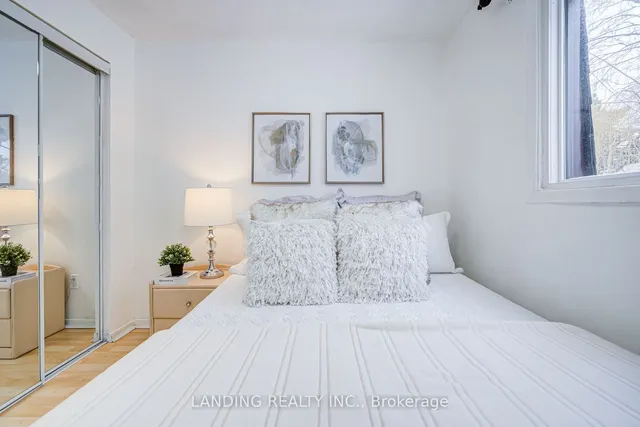 Additional image 19 of 210 Sprucewood Crt