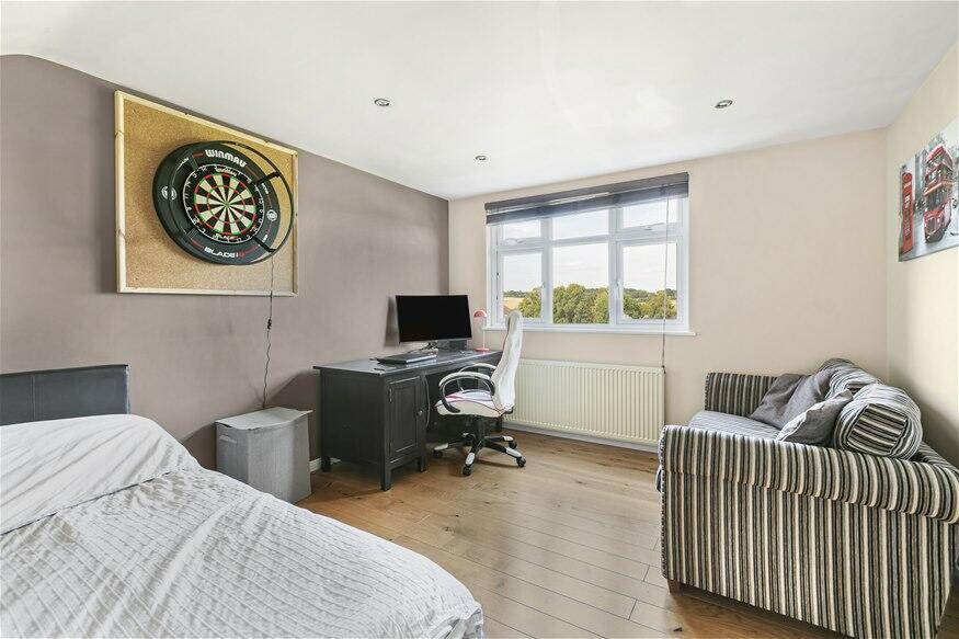 Additional image 12 of Hyde View Road, Harpenden, AL5