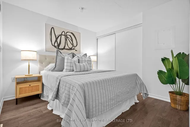 Additional image 15 of 36 Lisgar St Unit 607W