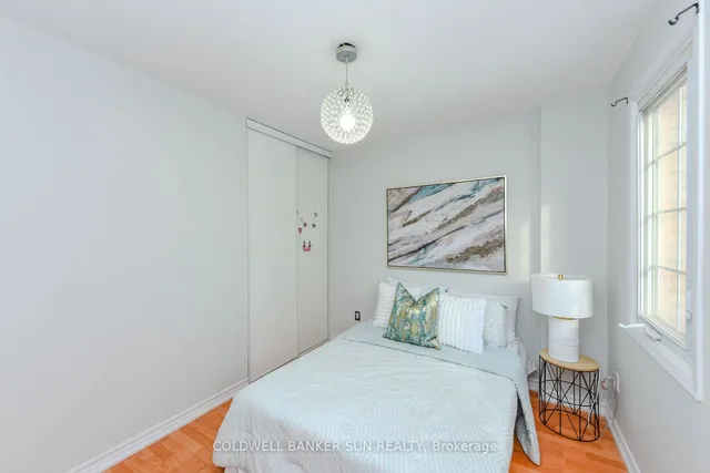 Additional image 25 of 116 Floribunda Cres