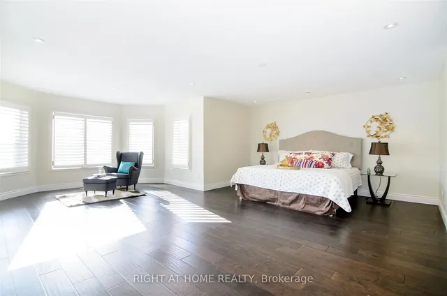 Additional image 11 of 2124 Nipigon Dr