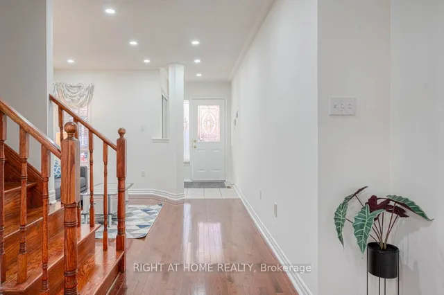 Additional image 3 of 7 Gabrielle Dr