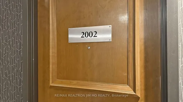 Additional image 7 of 256 Doris Ave Unit 2002