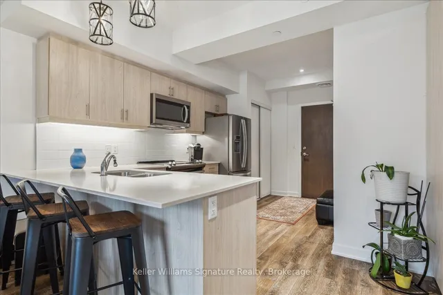 Additional image 13 of 16 Markle Cres Unit 211