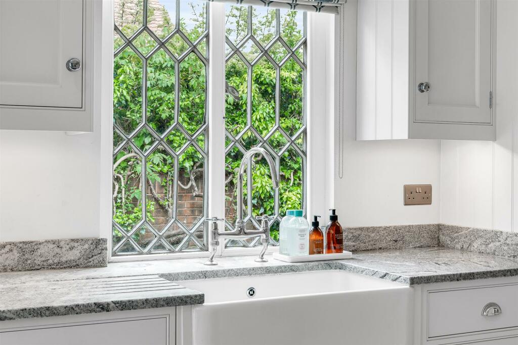 Additional image 8 of Lower Green, Tewin, Welwyn