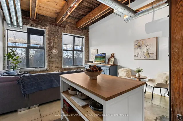 Additional image 10 of 363 Sorauren Ave Unit 313