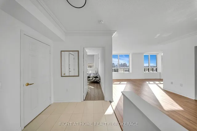 Additional image 7 of 55 STRATHAVEN Dr Unit 1105