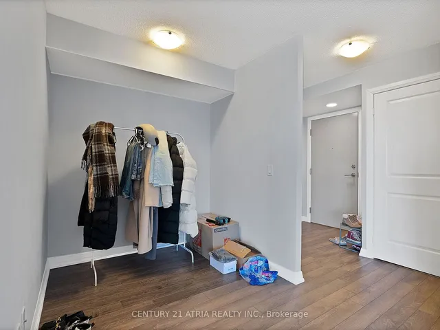 Additional image 26 of 30 Meadowglen Pl Unit 1505