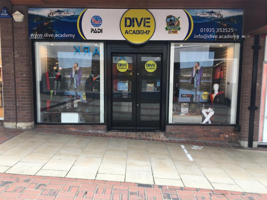 Additional image 4 of QUEDAM SHOPPING CENTRE, Unit 11, Vicarage Walk, Yeovil, BA20 1EY