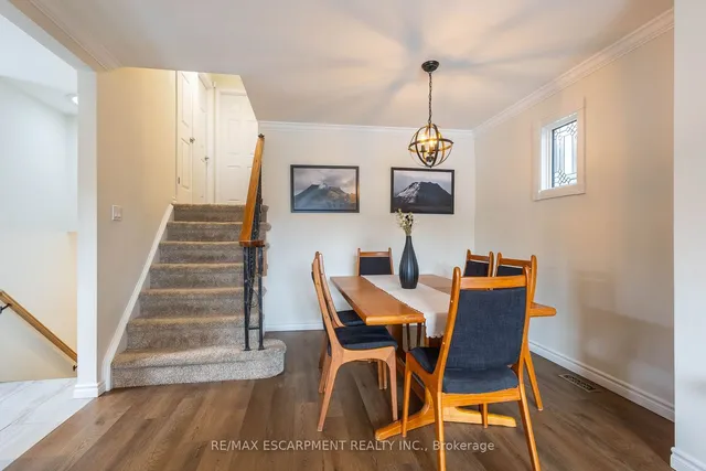 Additional image 12 of 72 Athenia Dr