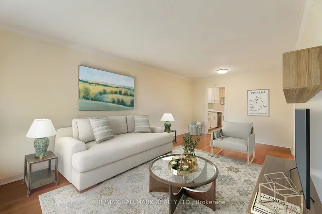 Additional image 3 of 8 Hollis Ave