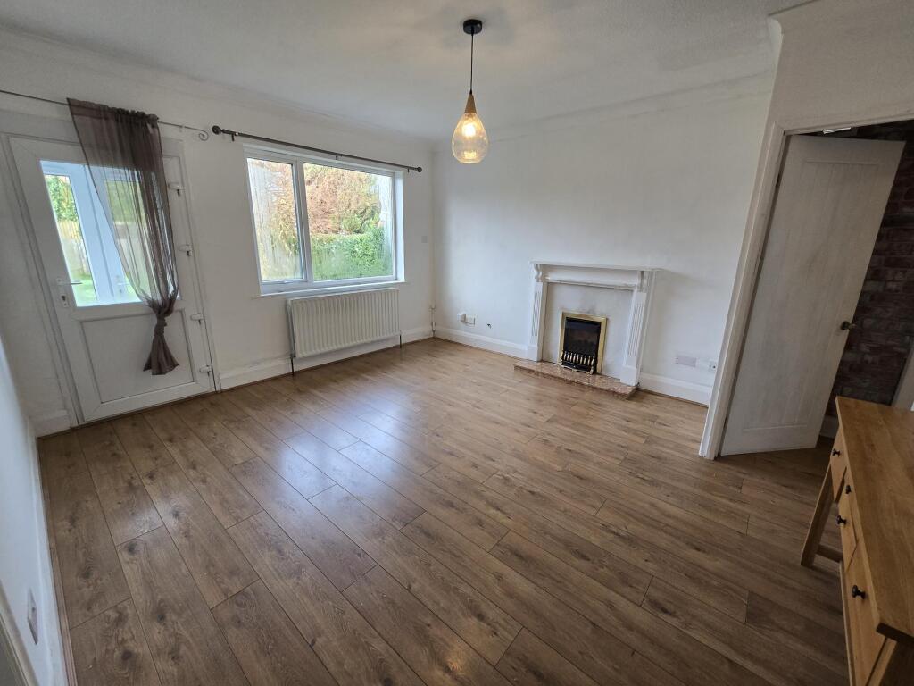 Additional image 3 of Yew Tree Bungalows, Sheffield Road, Boldmere, Sutton Coldfield, B73