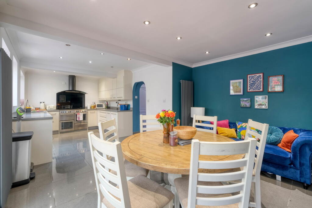 Additional image 20 of Oakenshaw Road, Greenlands, Redditch B98 7PA