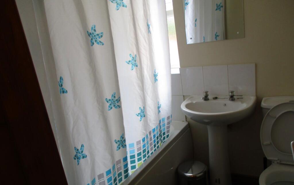 Additional image 4 of Room, 23 Luton Road, B29 7BN