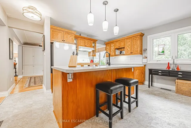 Additional image 10 of 61 Home St