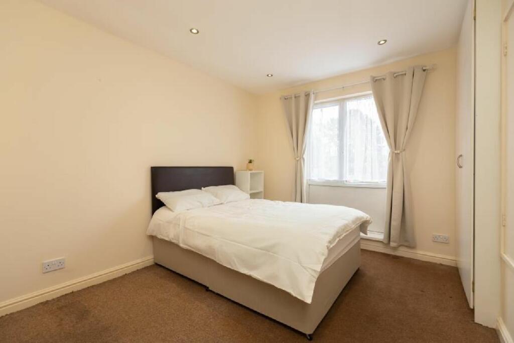 Additional image 4 of Bantock Way, Harborne, Birmingham, West Midlands, B17