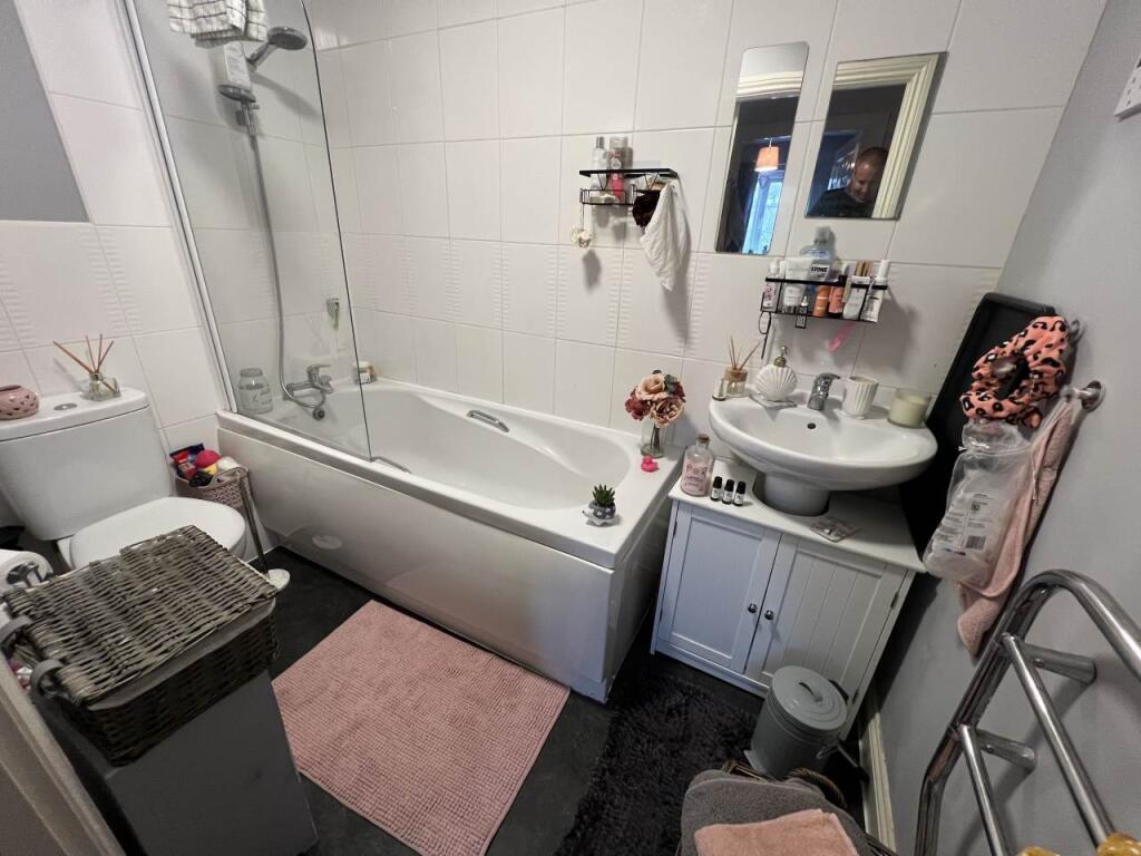 Additional image 7 of 28 Harris Close, Frome, Somerset