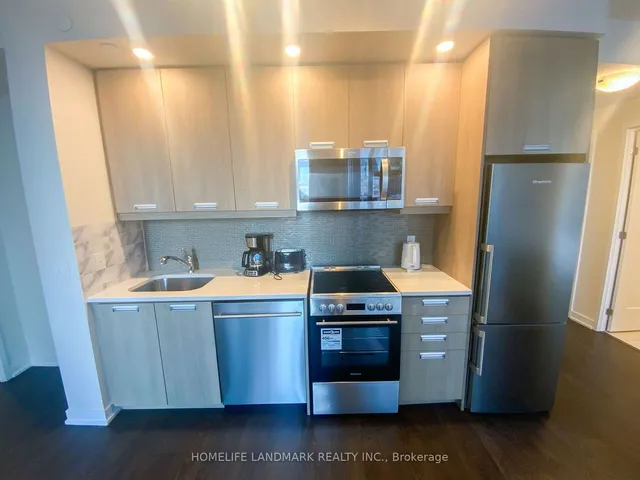 Additional image 2 of 99 John St Unit 803