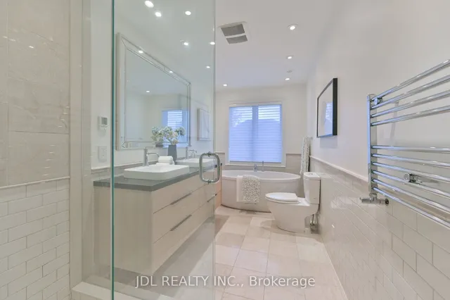 Additional image 16 of 1 Le May Rd