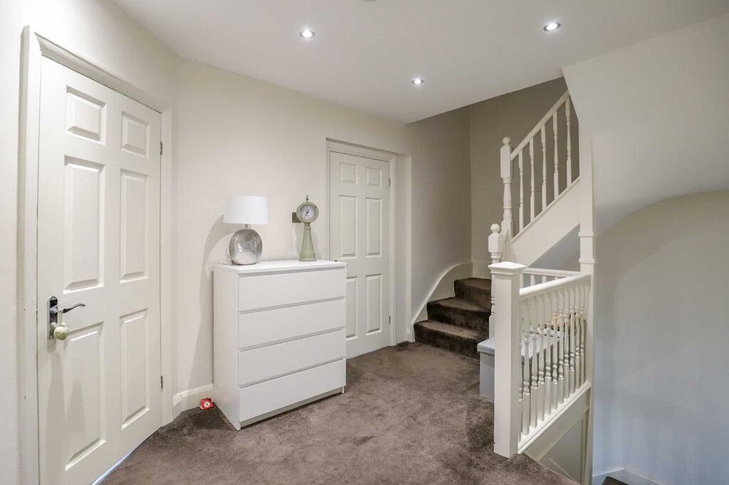 Additional image 10 of High Street, London Colney, St. Albans, Hertfordshire, AL2