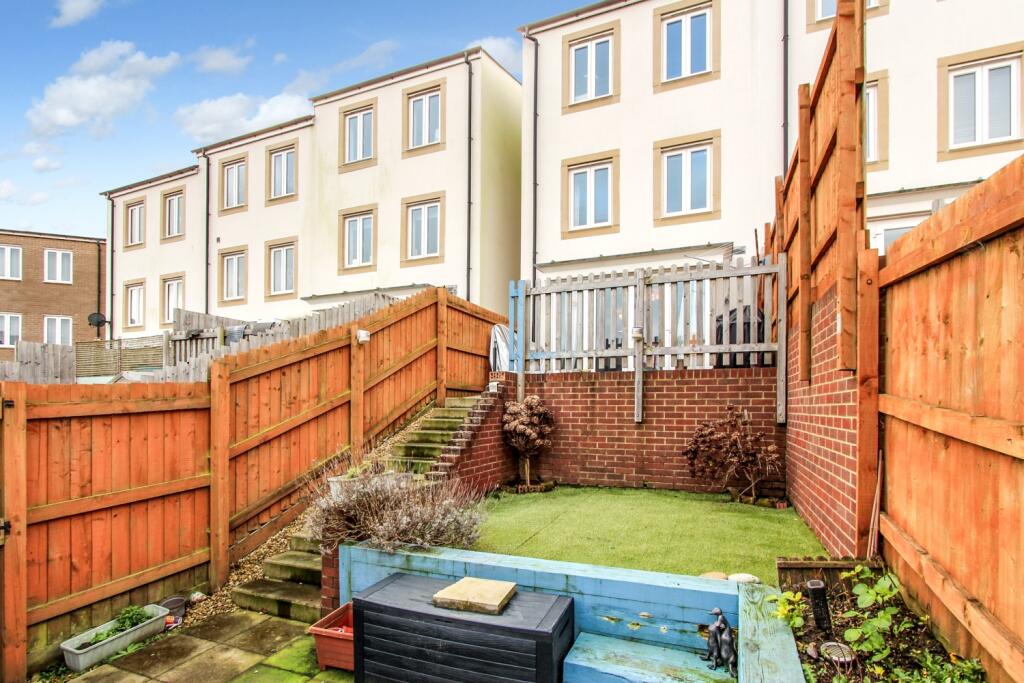 Additional image 12 of 68 Shackleton Road, Yeovil