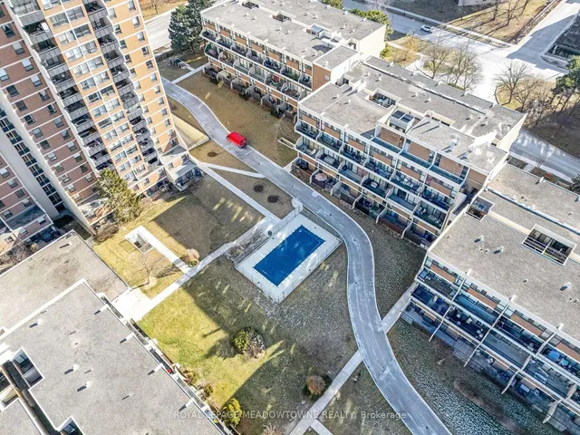 Additional image 39 of 2 Valhalla Inn Rd Unit 215