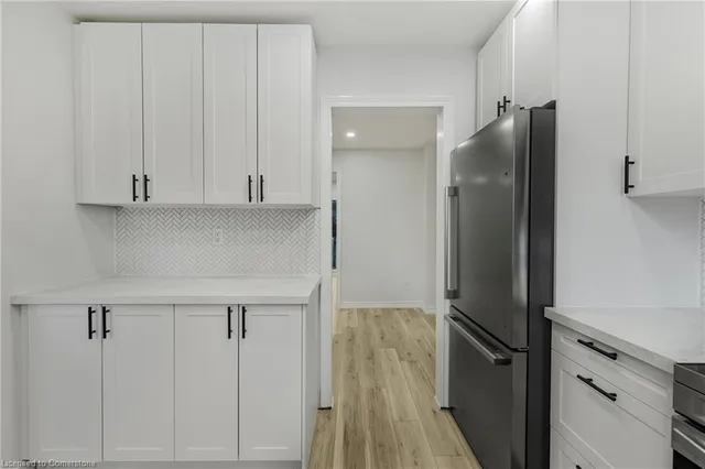 Additional image 6 of 1420 Garth St Unit 5