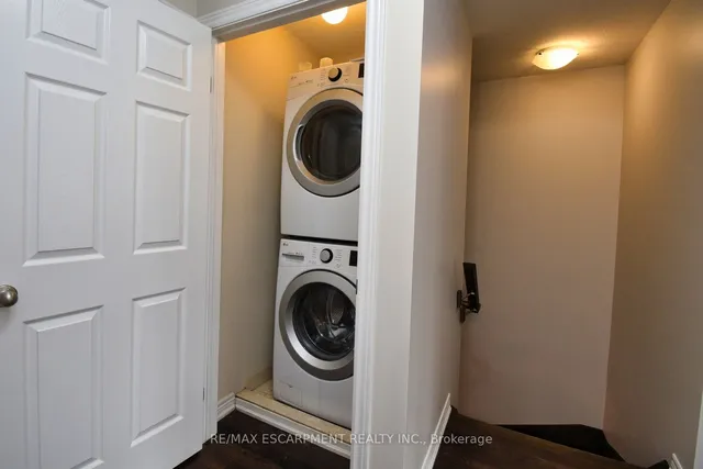 Additional image 29 of 55 Madonna Dr Unit 16