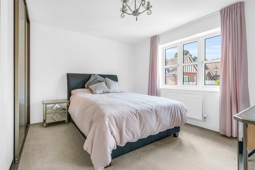 Additional image 20 of Butterwick Way, Welwyn