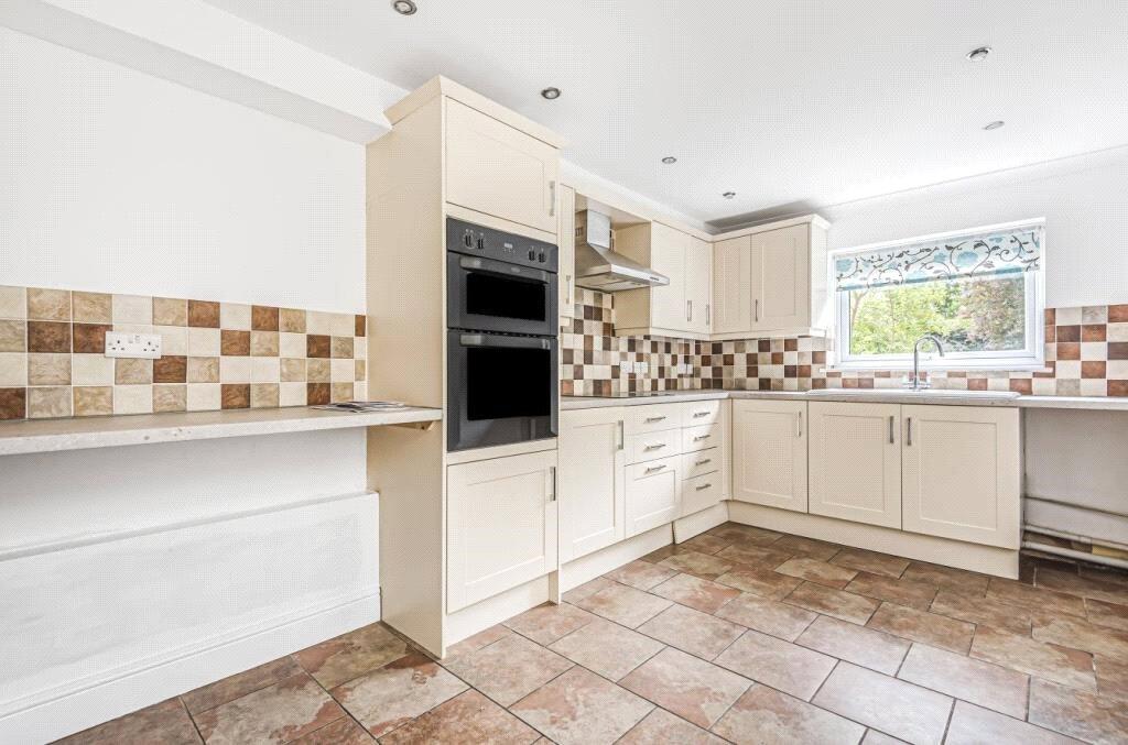 Additional image 4 of Benedict Street, Glastonbury, Somerset, BA6