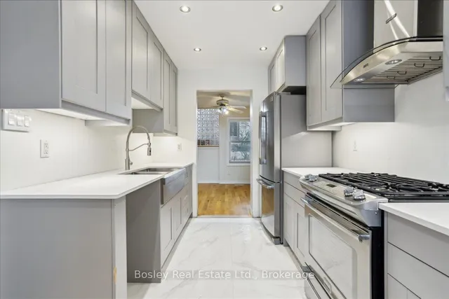 Additional image 4 of 30 Simmons Blvd