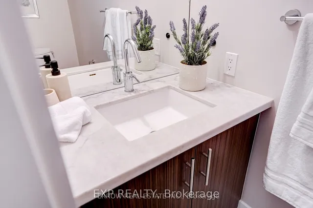 Additional image 13 of 39 Queens Quay Unit 101