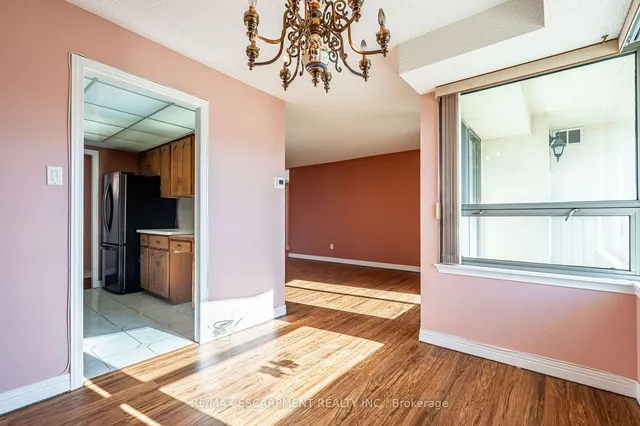 Additional image 16 of 8 Village Green Unit 612