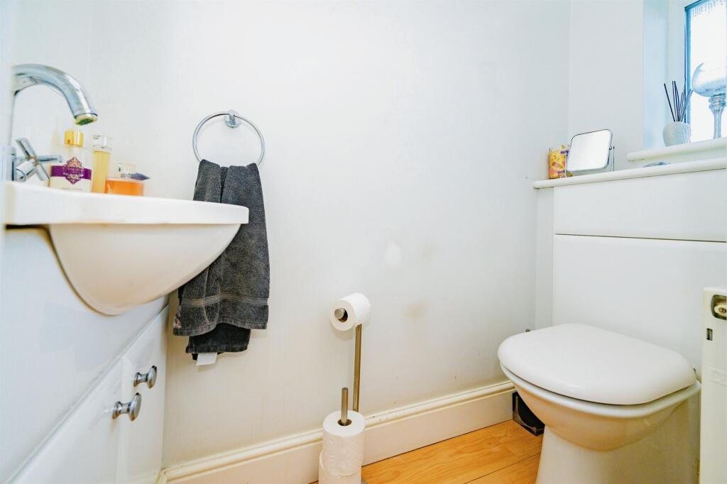 Additional image 14 of Birch Way, London Colney, St. Albans
